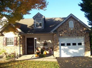 1509 Harvest Dr W, Forks Twp, PA 18040