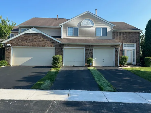 1028 Bedford Dr, Carol Stream, IL 60188