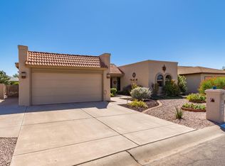 26621 S Beech Creek Dr, Sun Lakes, AZ 85248