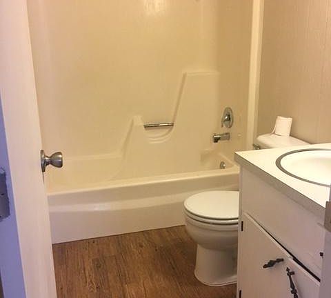 5th image of 2746 Avenue J #3