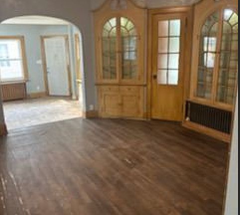 2nd image of 615 Central Ave N #1
