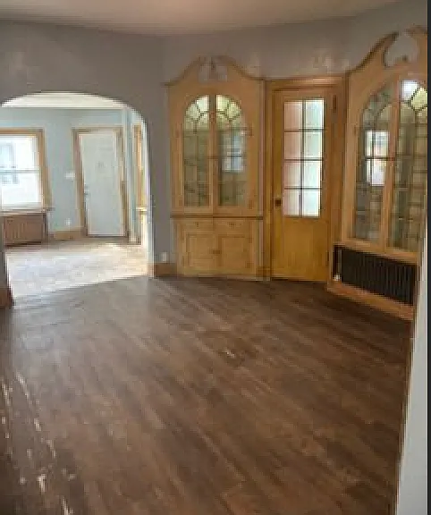 615 Central Ave N #1 — Photo 2