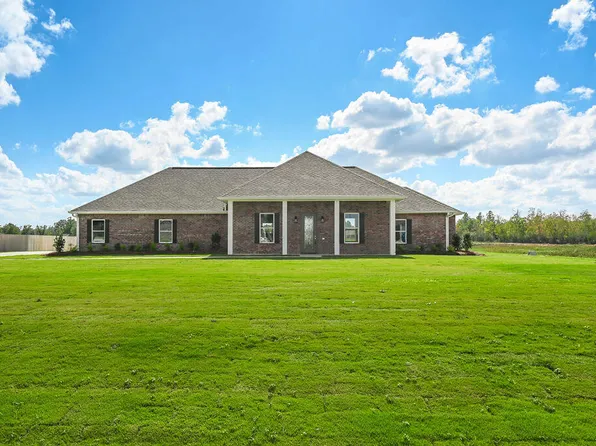 222 Liberty Dr, Leesville, LA 71446