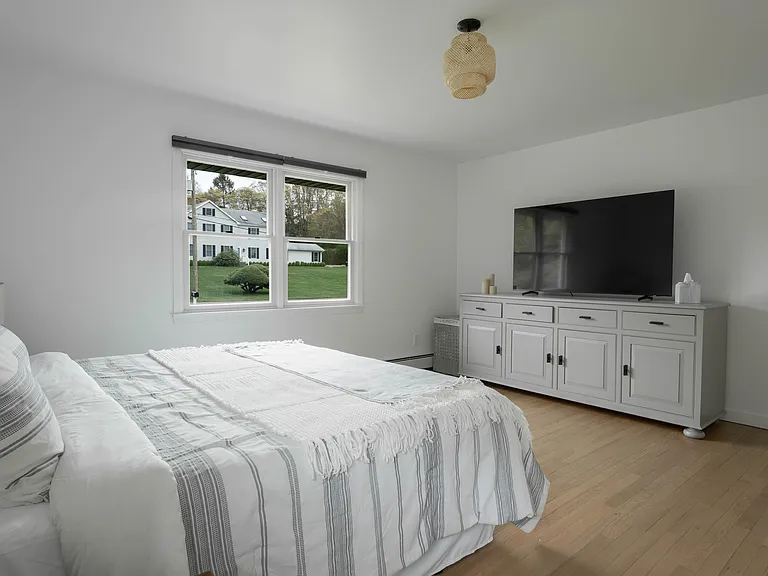 17 Underhill Dr — Photo 8