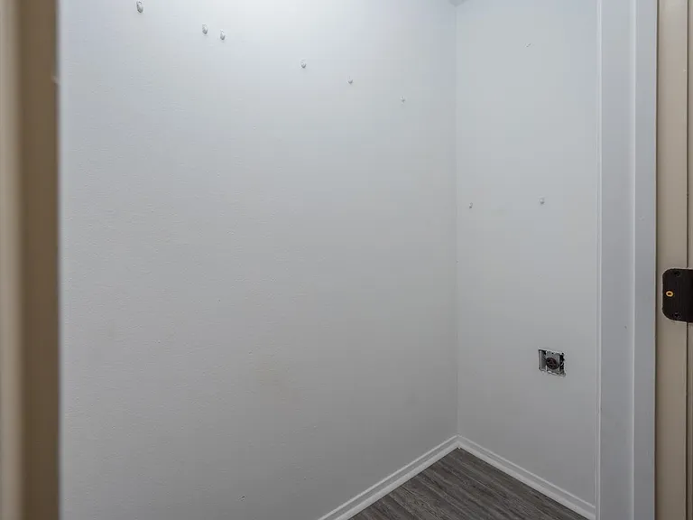15509 Cedar Bay Dr — Photo 13