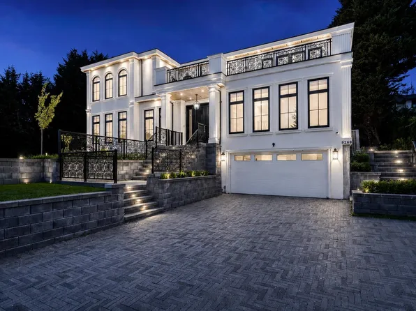 9269 163rd St, Surrey, BC V4N 3C9