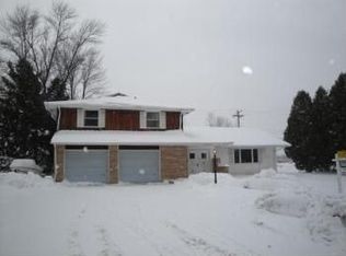 2405 Southwood Dr, Appleton, WI 54915