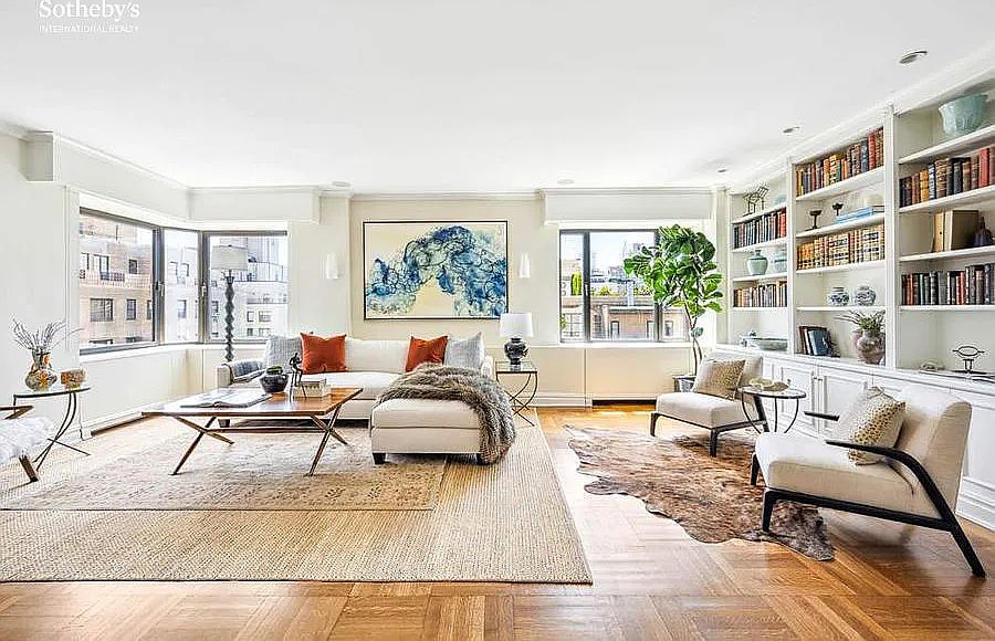 1st image of 19 E 88th St Penthouse A
