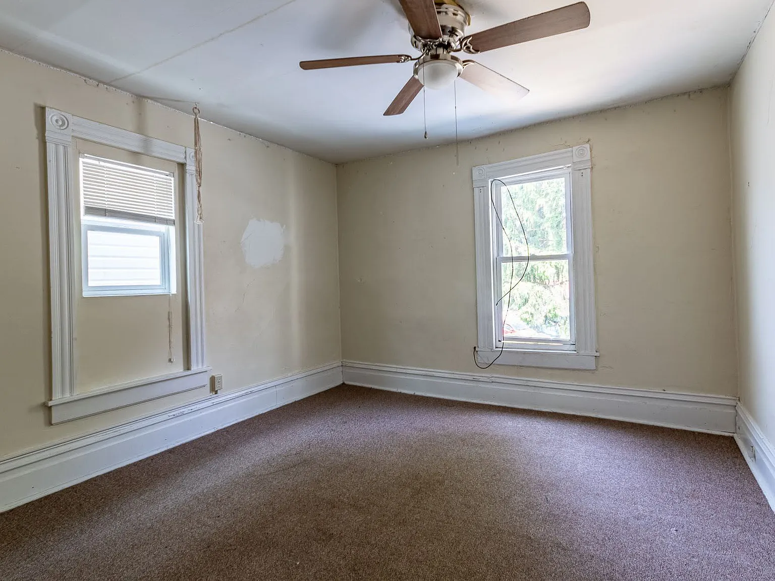 385 Forest Avenue- To Be deactivated - — Photo 2