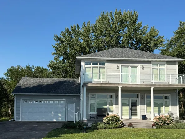 32297 Lakeview Dr, Lake City, MN 55041