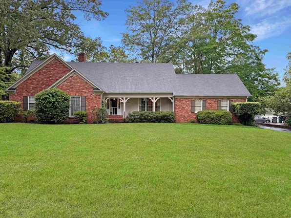 3937 E Lakemont Dr, Memphis, TN 38128