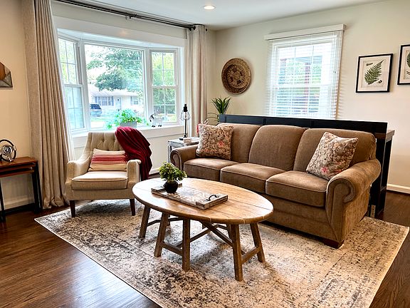 2nd image of 307 Bel Aire Dr #A