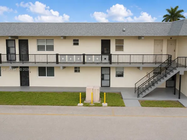 301 NW 177th St APT 141, Miami Gardens, FL 33169