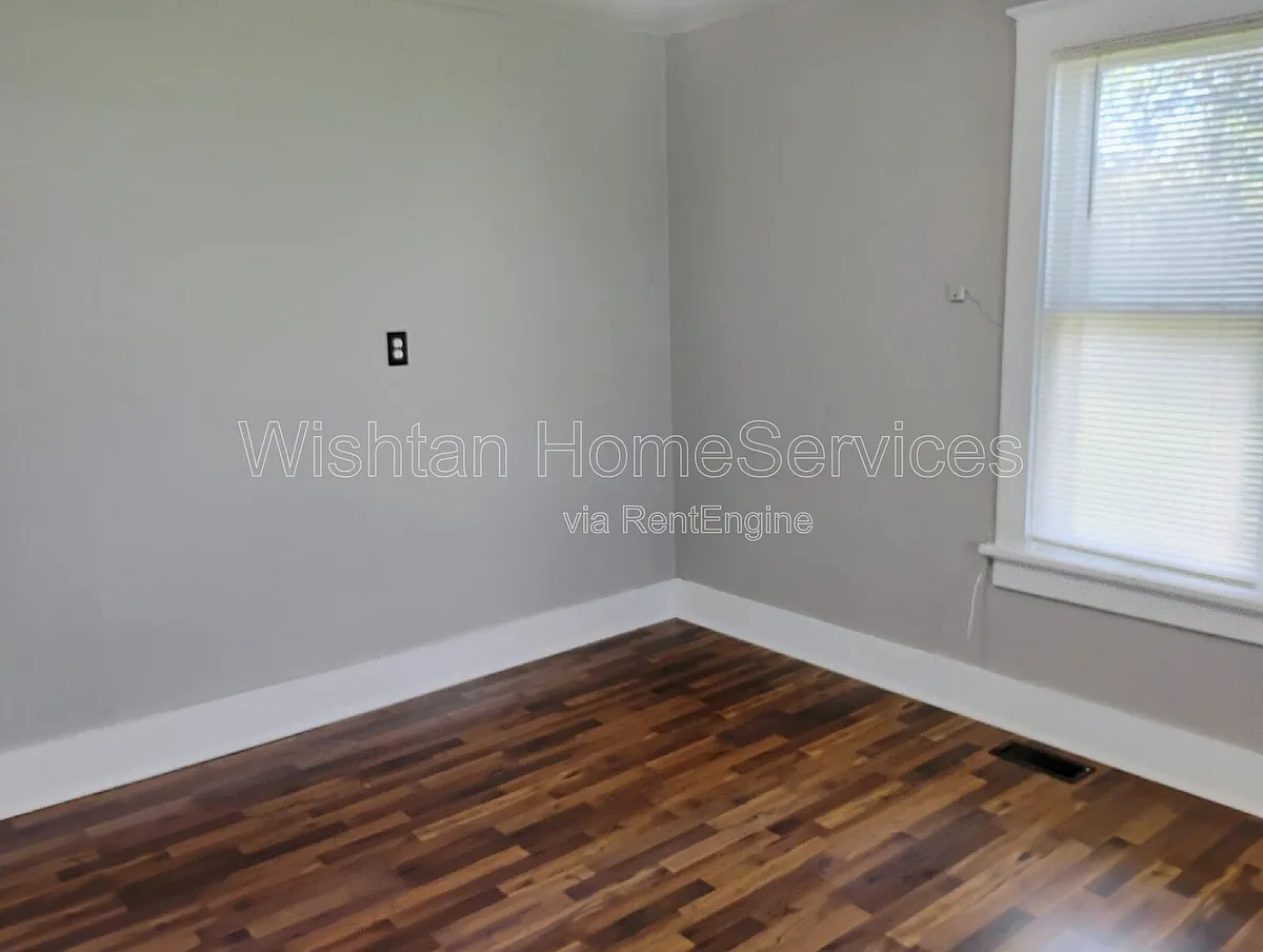 Building Photo - 615 N Avery St #1