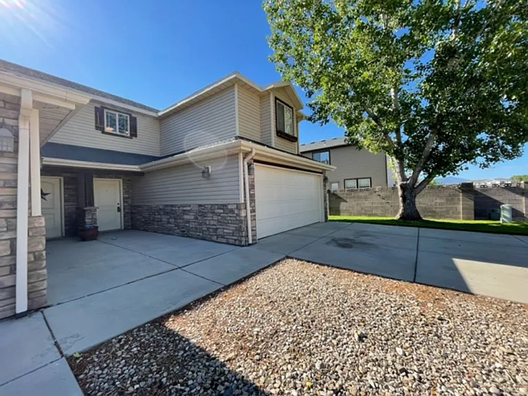 2906 N Gemini Meadows Ln — Photo 2