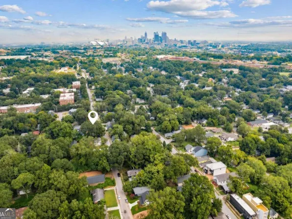977A Welch St SW, Atlanta, GA 30310