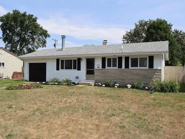 4933 Bloomfield Pl, South Bend, IN 46619