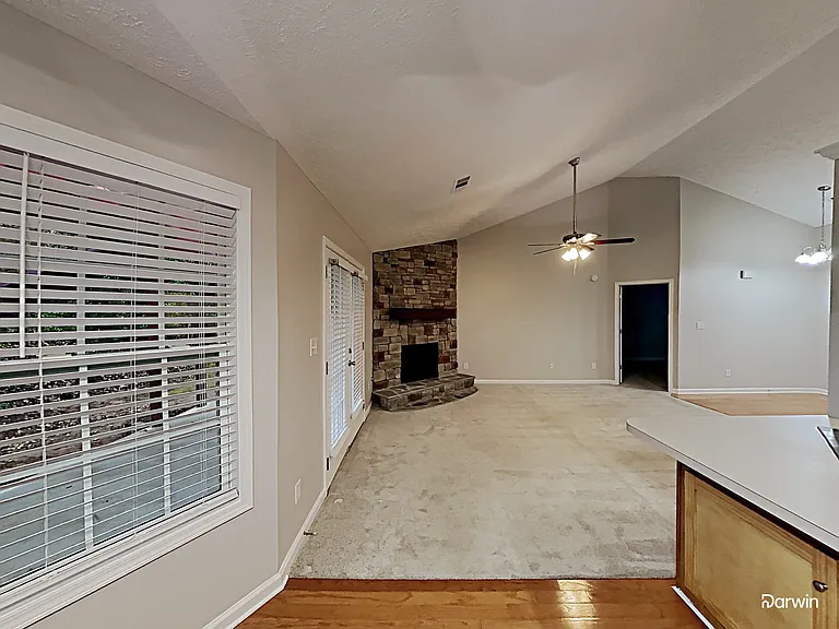 187 Alexis Dr — Photo 8