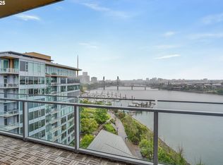 1920 S River Dr UNIT 1001, Portland, OR