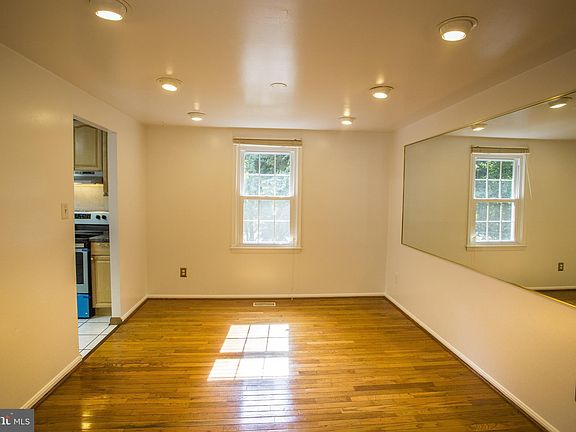 5th image of 5046 Kenerson Dr