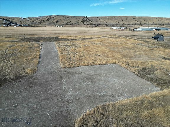 5th image of 1981 Gateway South Rd