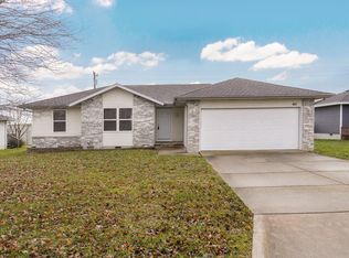 411 Jennifer Ln, Rogersville, MO 65742