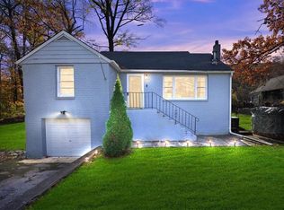 9 5th Rd, Greenwood Lake, NY 10925