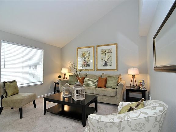 5th image of 929 E El Camino Real APT F423