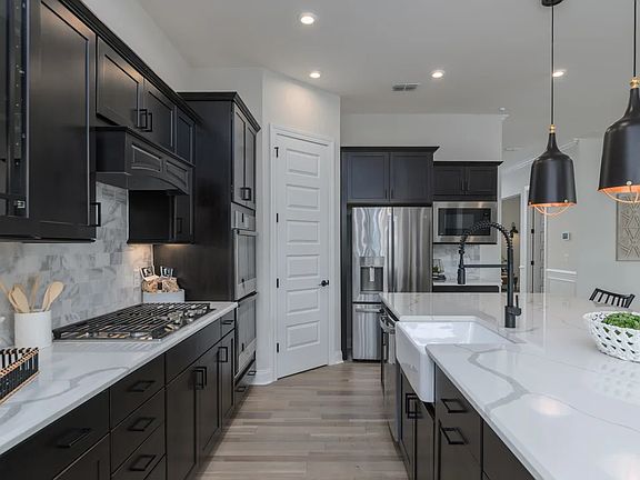 Kitchen with center island