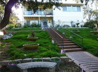 10305 Canyon Dr, Escondido, CA 92026