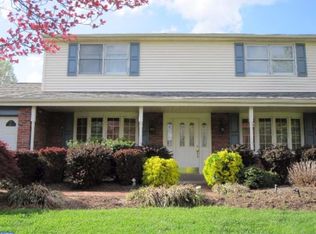 13 Rotterdam Rd E, Southampton, PA 18966