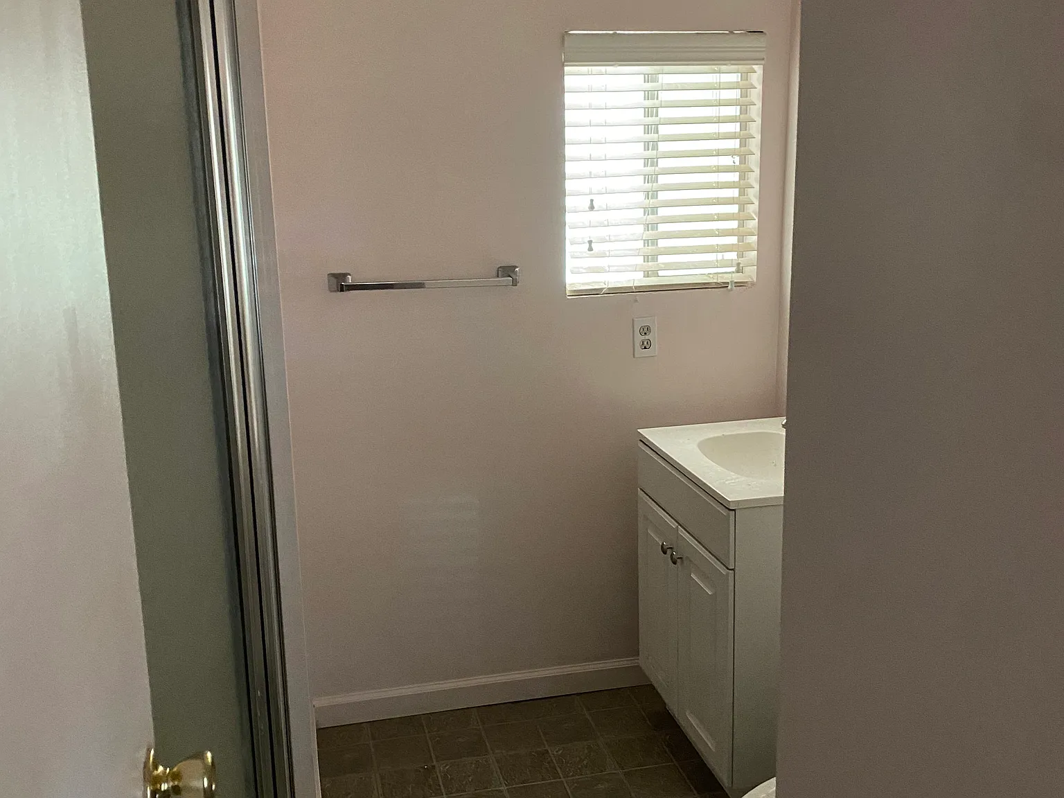 1 bed, $975 — Photo 3