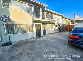 11303 Lemoli Ave APT 2, Inglewood, CA 90303