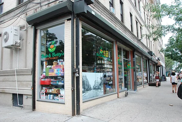 Rented by Corcoran | media 36