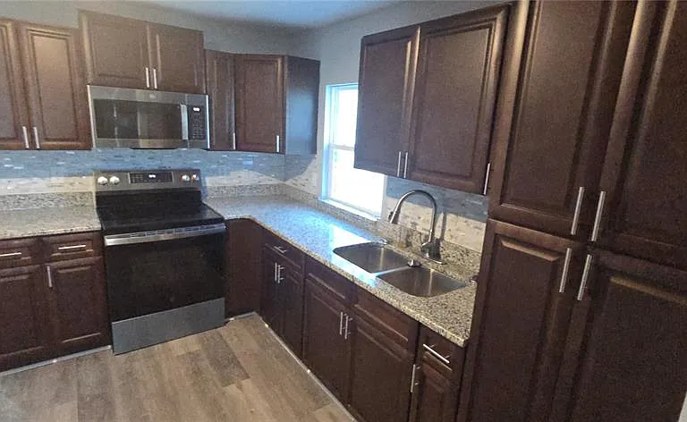 318 Chesney Blvd — Photo 22