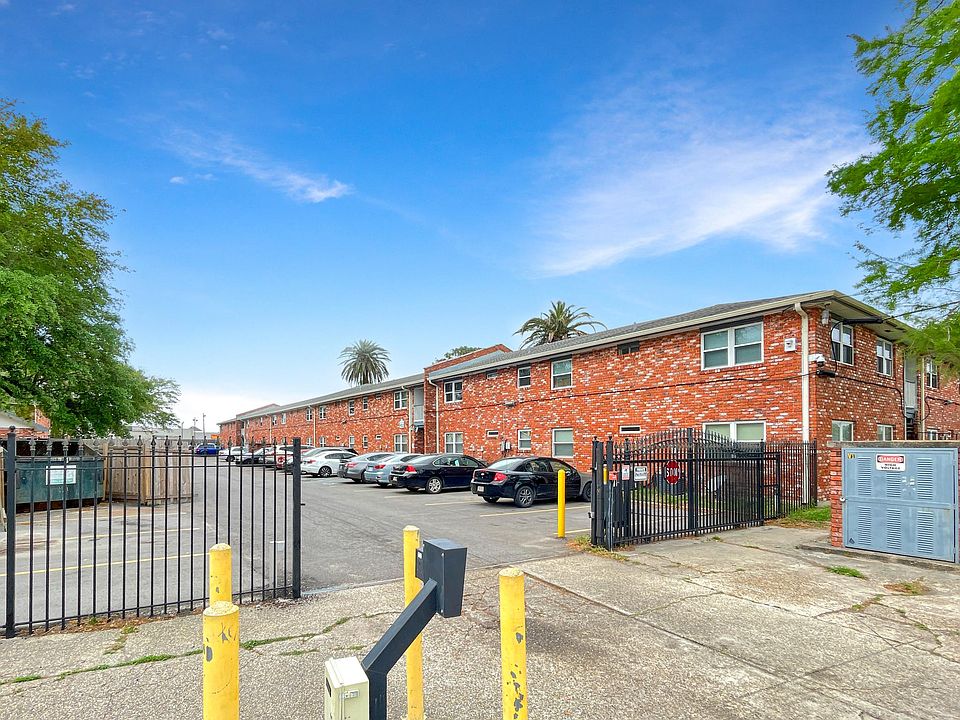 1st image of 4621 Papania Dr #4508