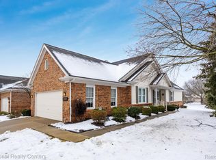 39599 Eagle Trace Dr, Northville, MI 48168