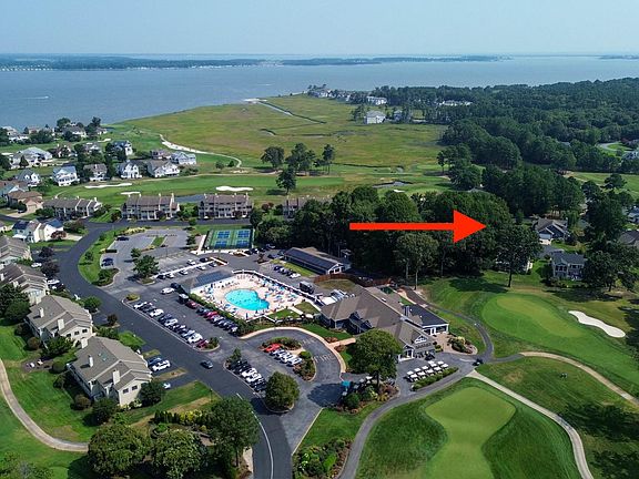 4th image of 29474 Turnberry Dr