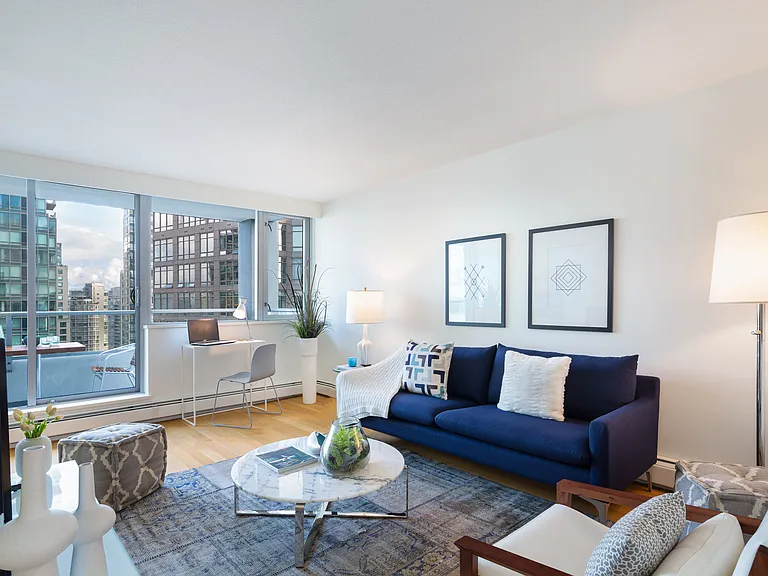 788 Jervis St — Photo 18