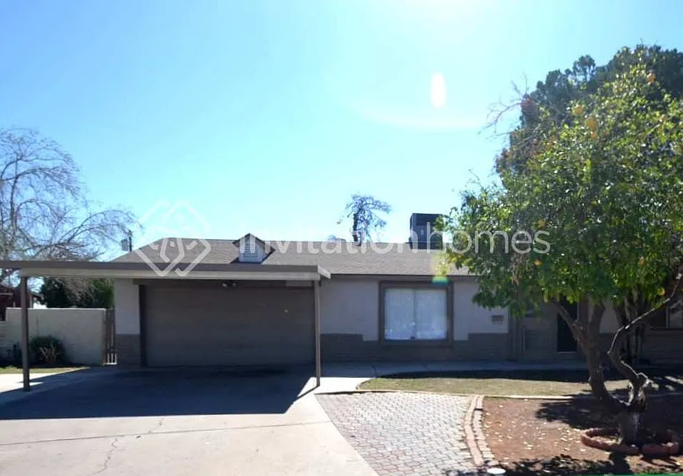 4153 N 63rd Dr