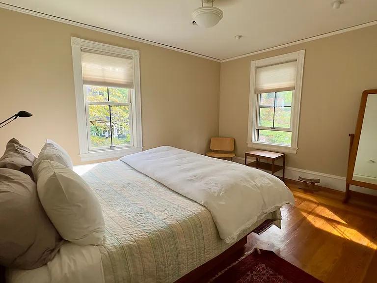 120 Lakeview Ave — Photo 9