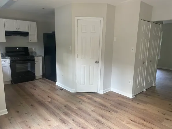116 S Rock Glen Rd, Baltimore, MD 21229