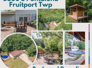 3860 E Pontaluna Rd, Fruitport, MI 49415