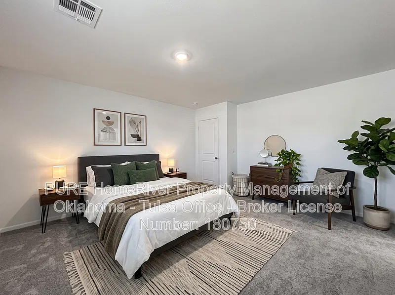 4 bed, 2.0 bath, 1615 sqft, $2,200 — Photo 4
