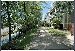2301 Pearl St #29 — Photo 28