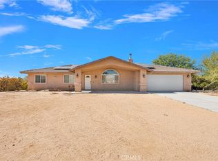16616 Candlewood Rd, Apple Valley, CA 92307