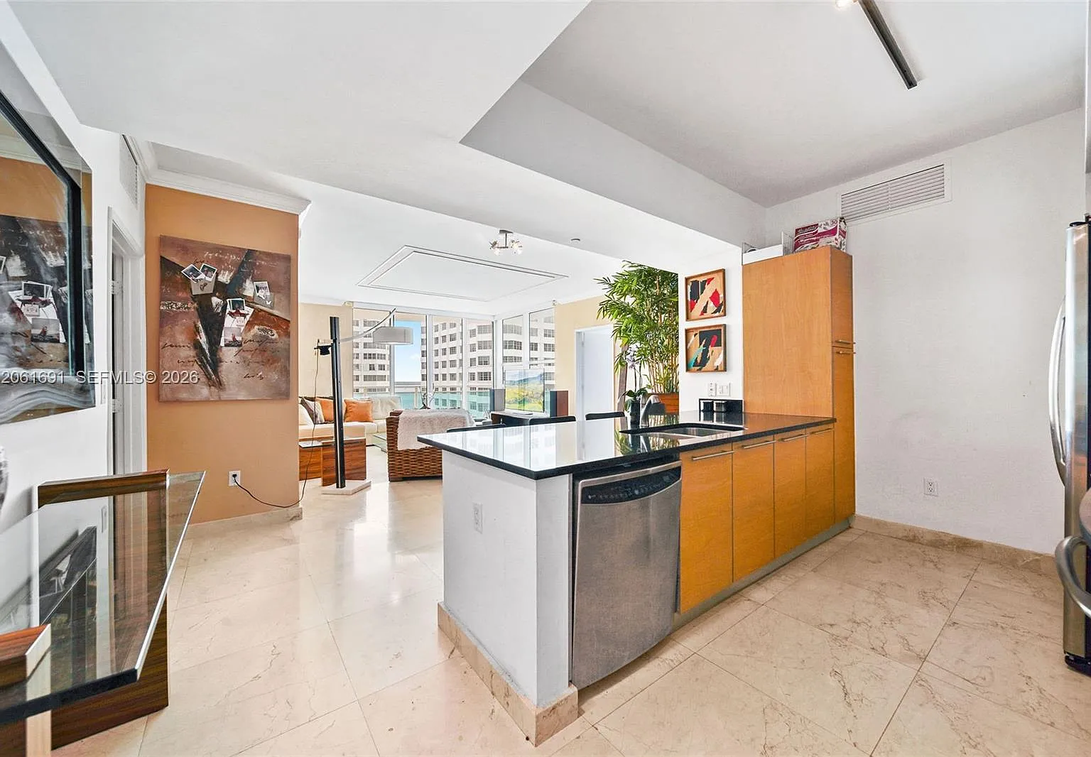 The Plaza 851 Brickell Co — Photo 3