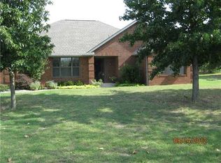 20187 Red Oak Ct, Tecumseh, OK 74873