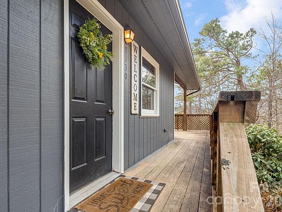 4th image of 1330 Maple Springs Dr