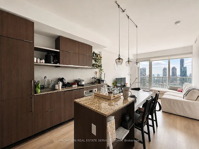 197 Yonge St #4407 — Photo 3